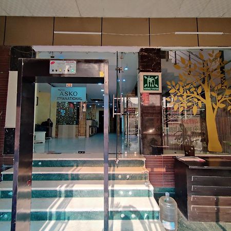 Hotel Asko International-Karol Bagh Дели Экстерьер фото