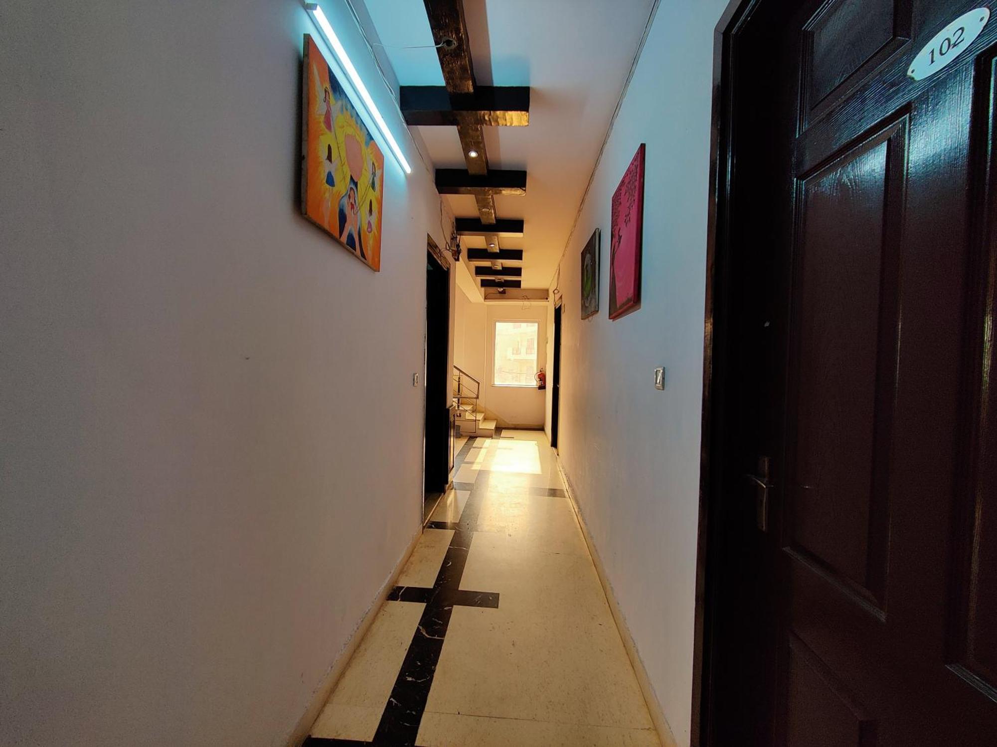 Hotel Asko International-Karol Bagh Дели Экстерьер фото
