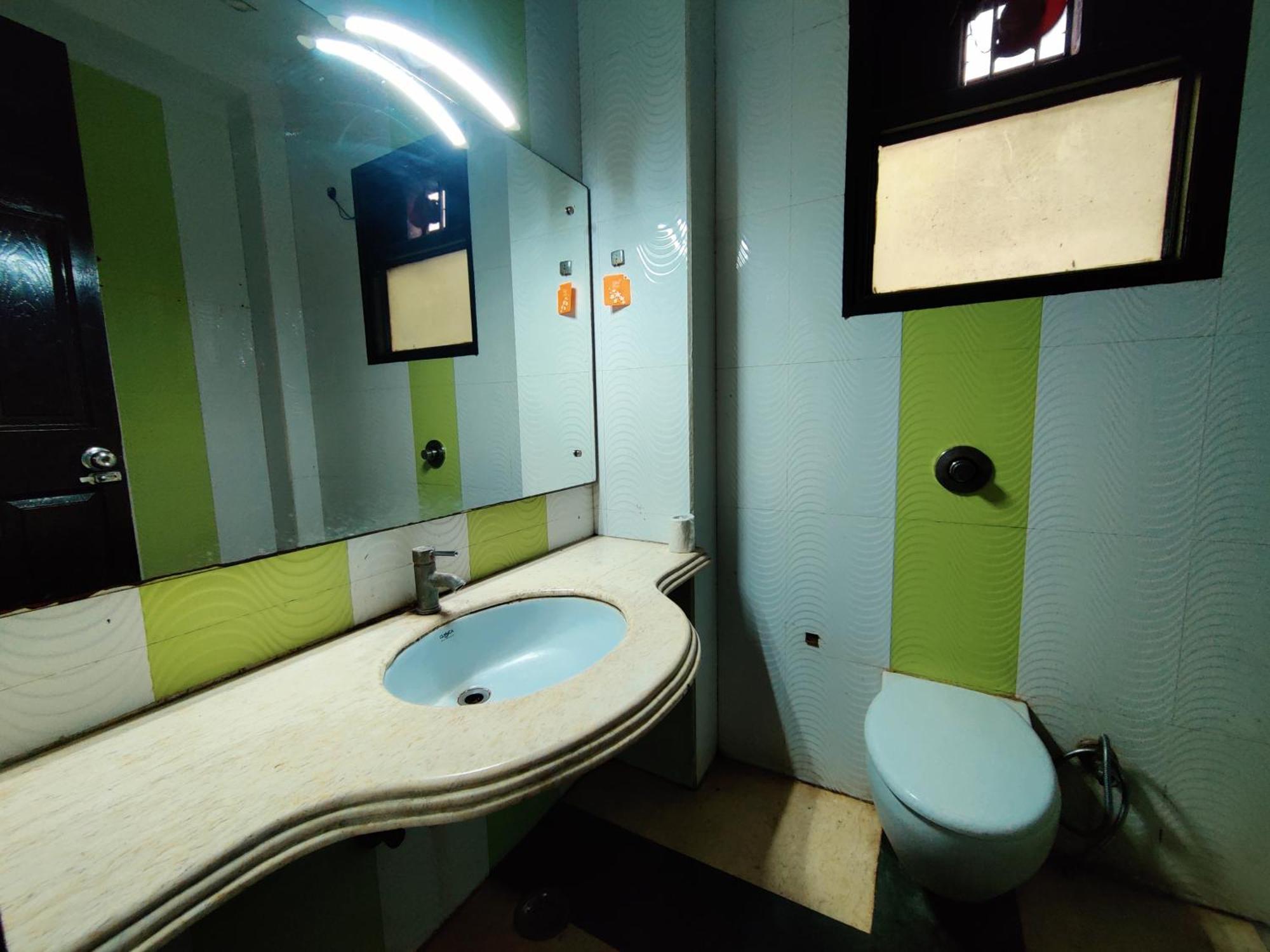 Hotel Asko International-Karol Bagh Дели Экстерьер фото