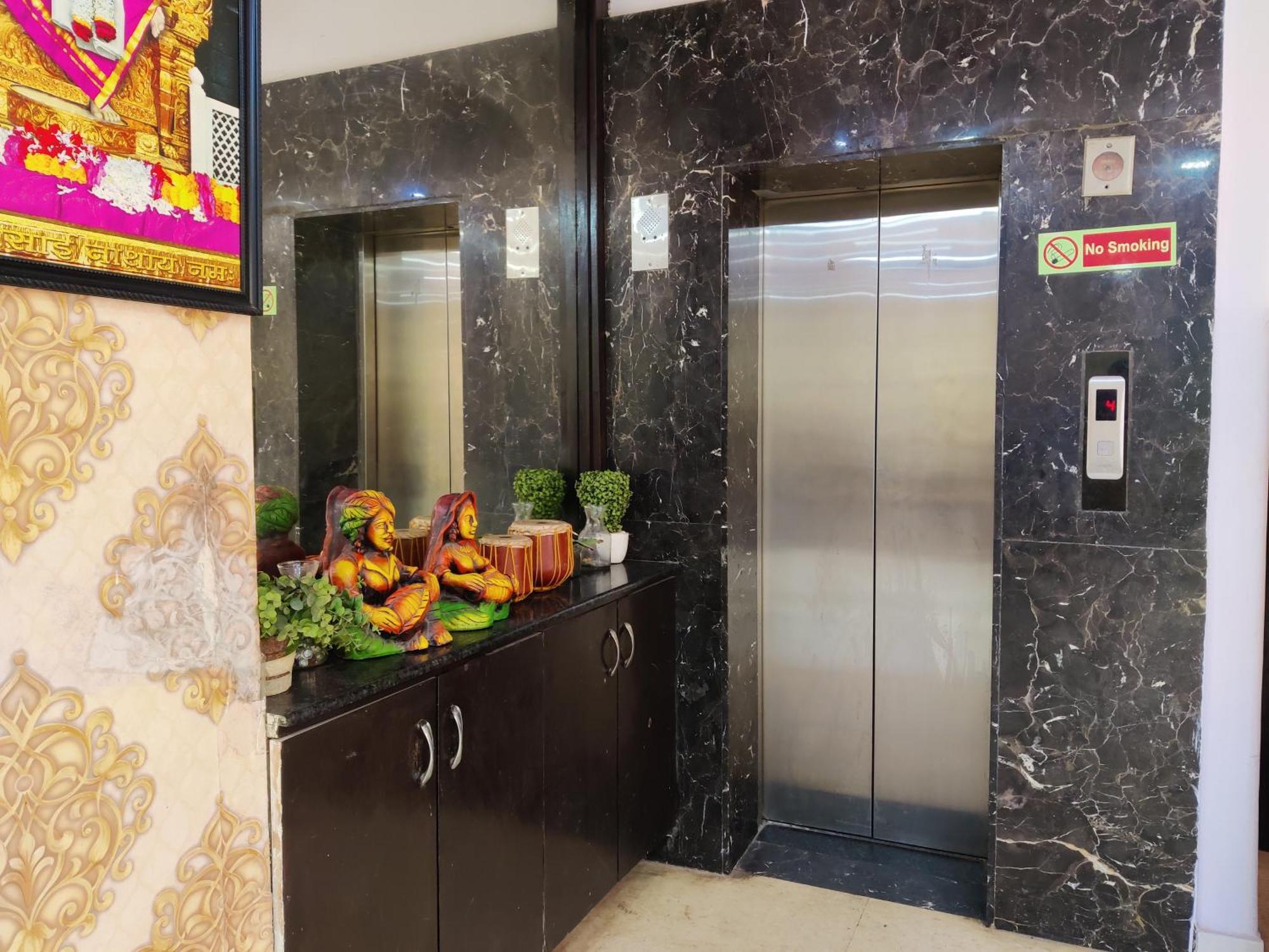 Hotel Asko International-Karol Bagh Дели Экстерьер фото